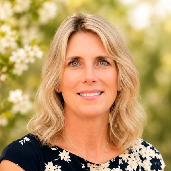 Iris Swaney